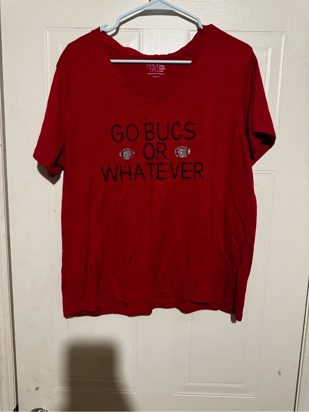 Time and Tru Red V-Neck Graphic Tee